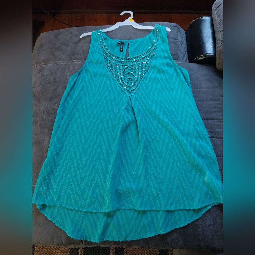 💚 3 For $15 Maurices Teal Sheer High/Low Tank